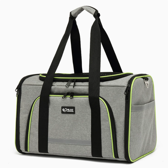 Portable One-Shoulder Folding Pet Carrier Bag Safety Leash Clip