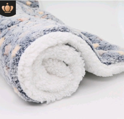 soft fleece pet blanket