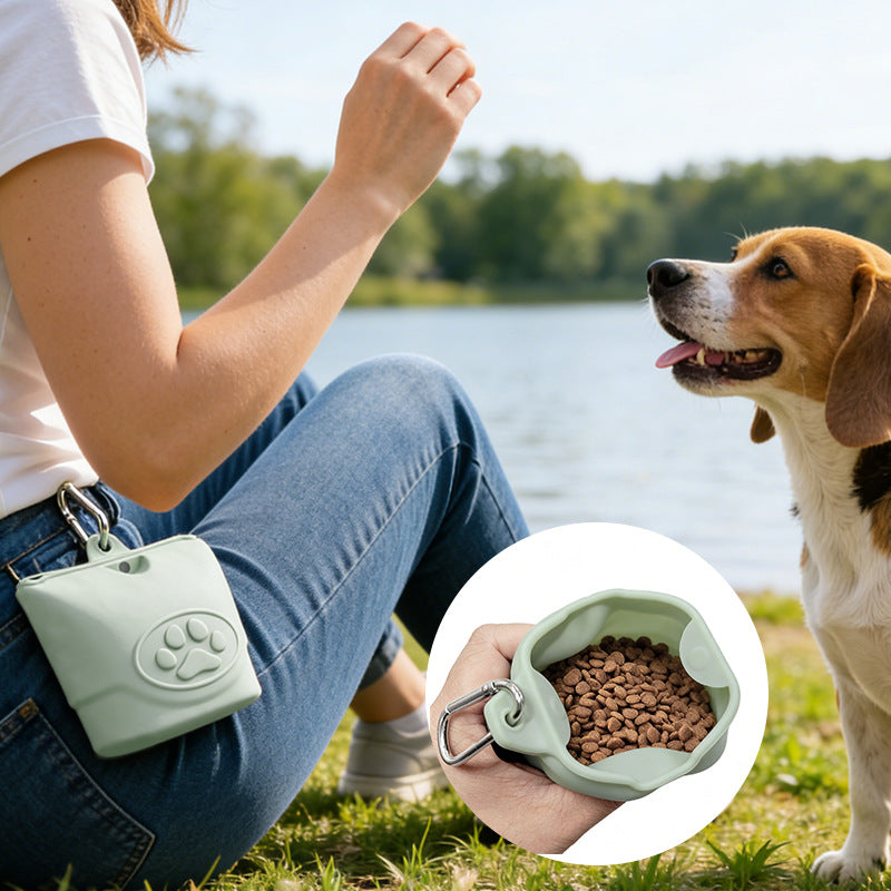 Hands free silicone dog treat pouch for puppy training