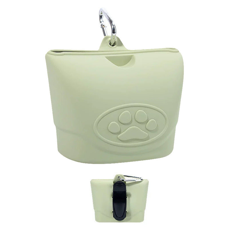 Easy clean waterproof silicone dog treat pouch clip on